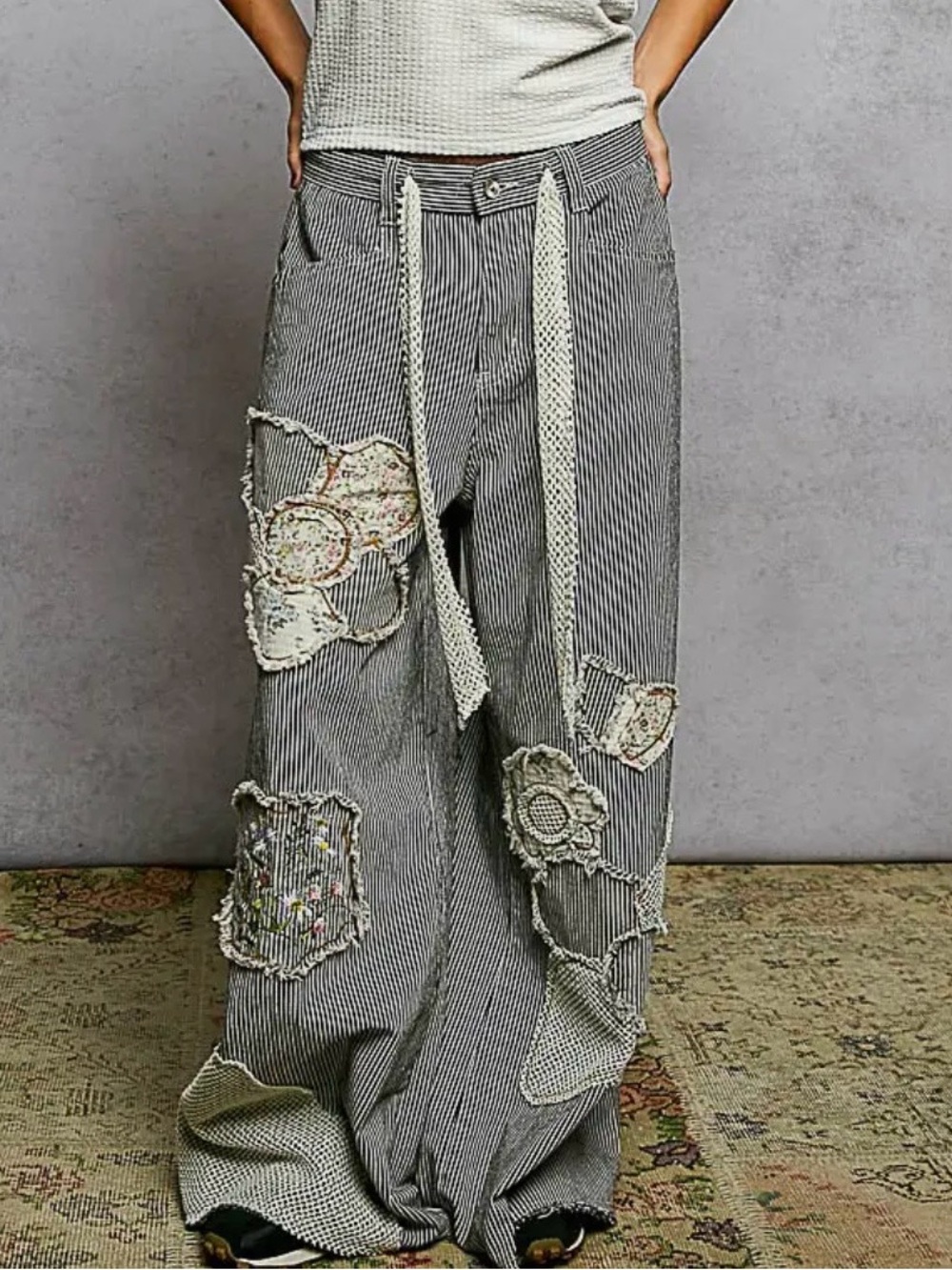 🤗 POL-Black Striped Wide-Leg Patchwork Pants in Black & White